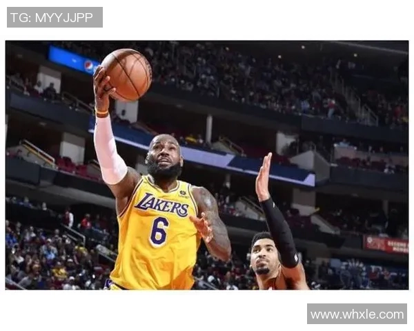 湖人太阳裁判报告：詹姆斯防守狄龙没犯规，两次漏判改变比赛走向