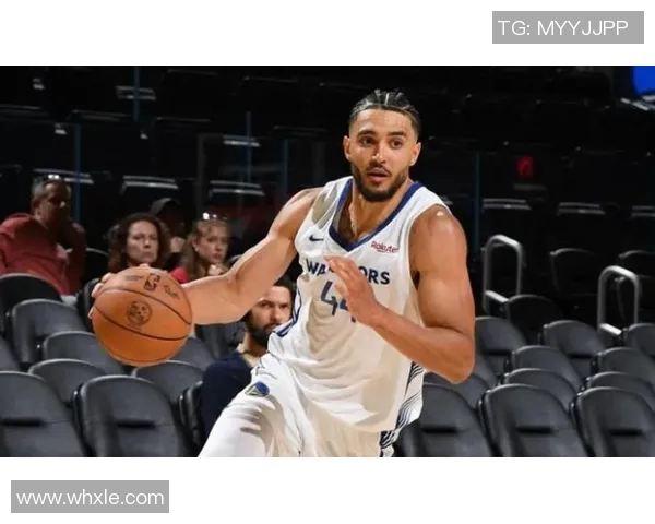 简直是能攻善守！勇士后场新秀绝对配得上更多的出场时间？